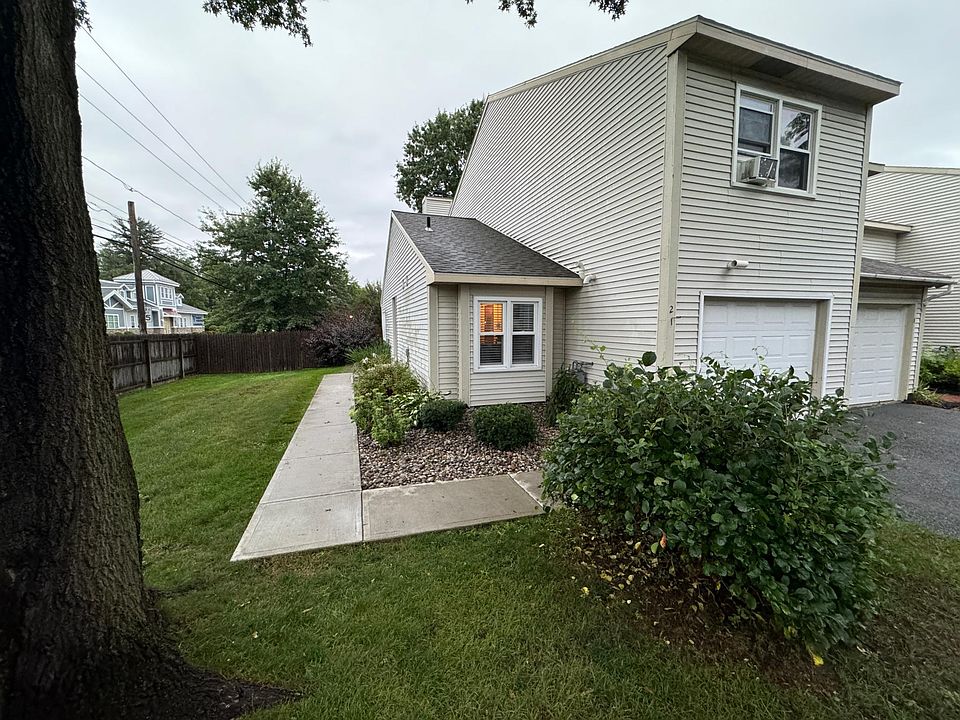 1st image of 2 Jaipur Ln