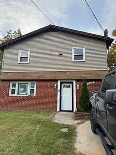 4 bed, 2.0 bath, 936 sqft, $2,500 — Photo 1