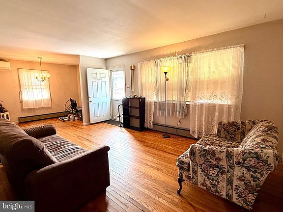 2nd image of 57 Dubois Ave