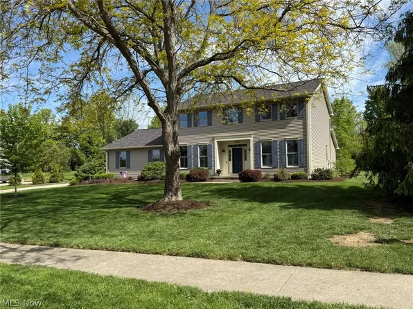 6661 Smucker Dr, Seville, OH 44251