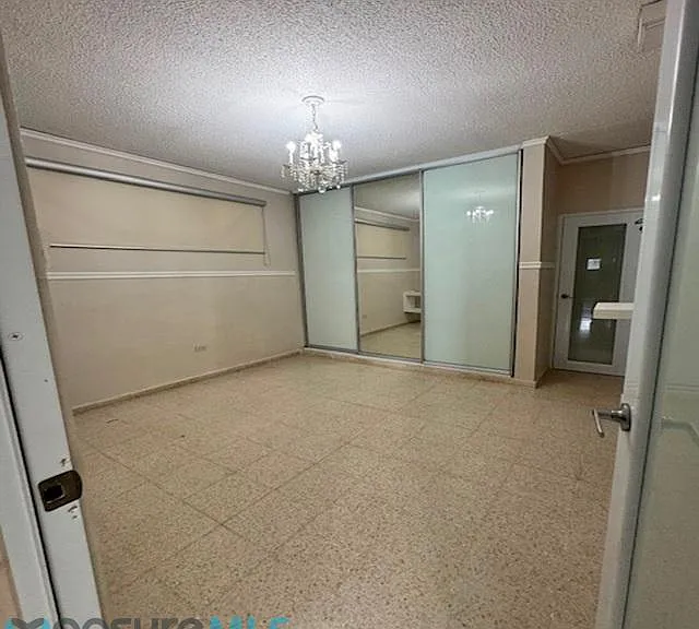 955 Arboleda #955 — Photo 4