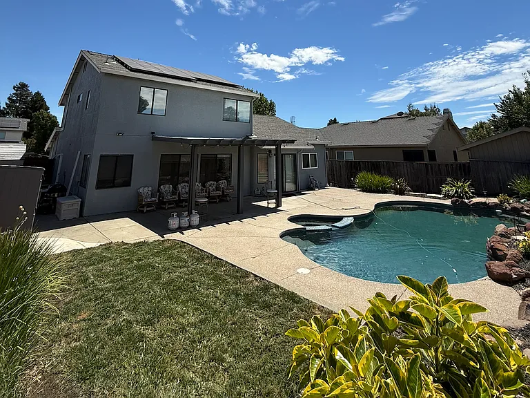 520 Lupine Cir — Photo 18
