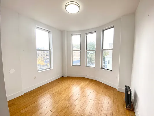 Rented by Ink Realty Services LLC | media 1