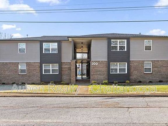 2nd image of 204 Eveningside Dr #31
