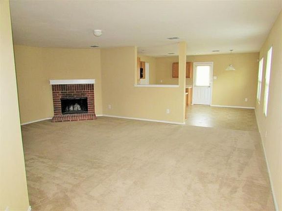 4th image of 9033 Old Clydesdale Dr