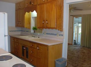 1538 Glenny Ave, Waterloo, IA 50702