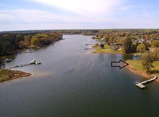 0 Sculling Oar Ln, Kilmarnock, VA 22482