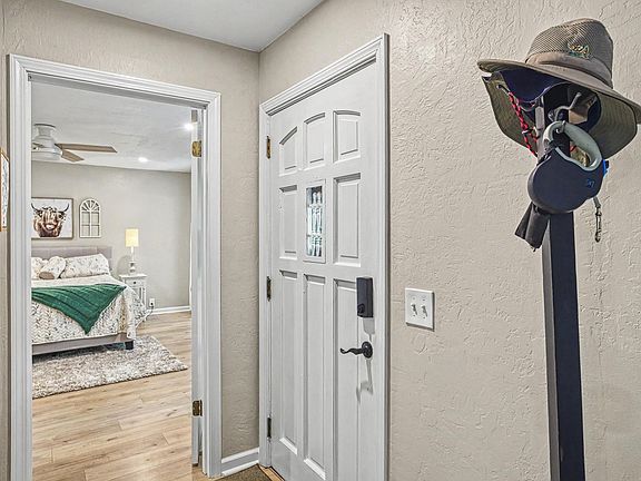 3rd image of 46 Herencia Cir