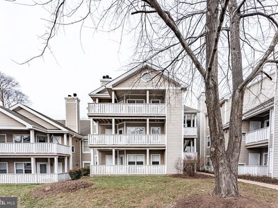 14314 Climbing Rose Way APT 301, Centreville, VA, 20121