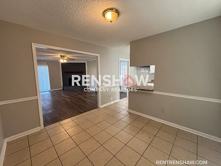 6358 Misty Crest Cv — Photo 5