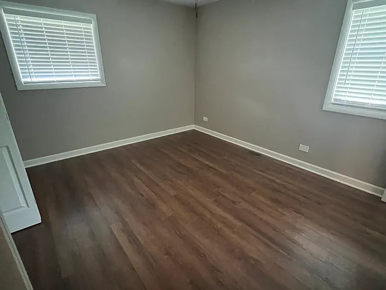 935 Wilshire Ave — Photo 9