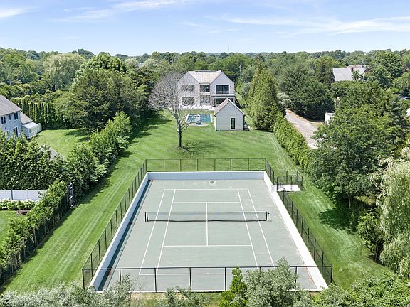 5th image of 50 Tuckahoe Ln