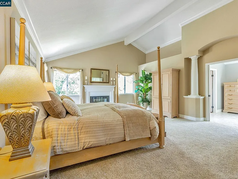 668 Sun Tree Ct — Photo 34