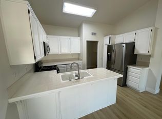 9087 Oakmount Blvd, Desert Hot Springs, CA 92240