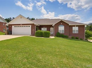 2841 Karmen Ln, Poplar Bluff, MO 63901