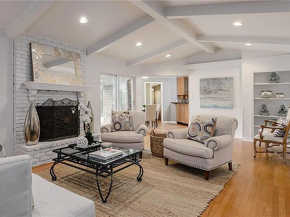 3rd image of 4232 San Gabriel Dr