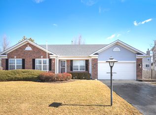 1441 Roxbury Ln, Wauconda, IL 60084