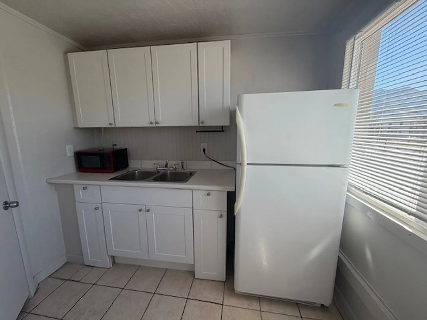 506 23rd Street — Photo 2