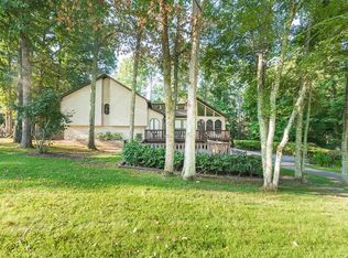 917 Allatoona Rd, Woodstock, GA 30189