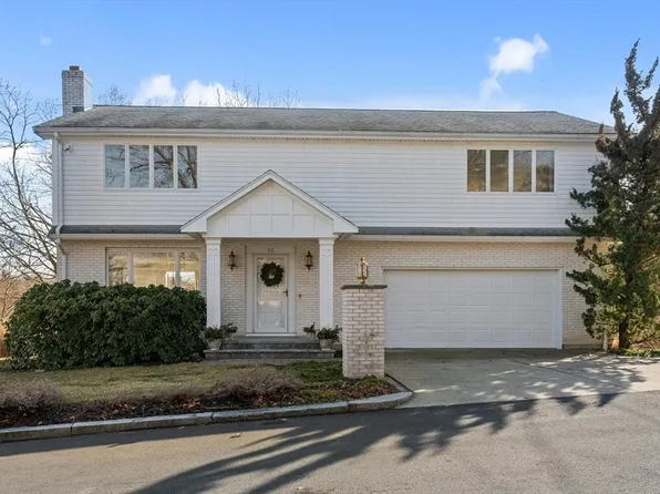 96 Woodland Ave S, Lynn, MA 01904