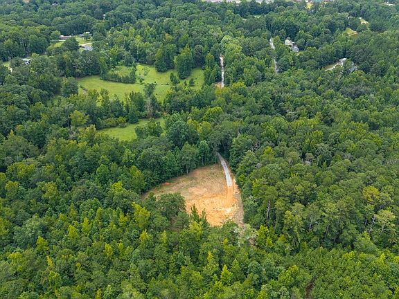 2nd image of 468 Rainey Rd