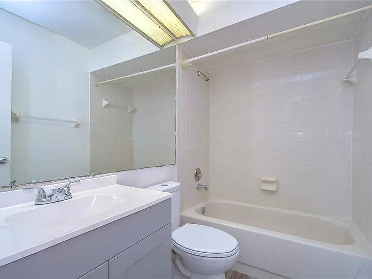 13937 Fletchers Mill Dr — Photo 33