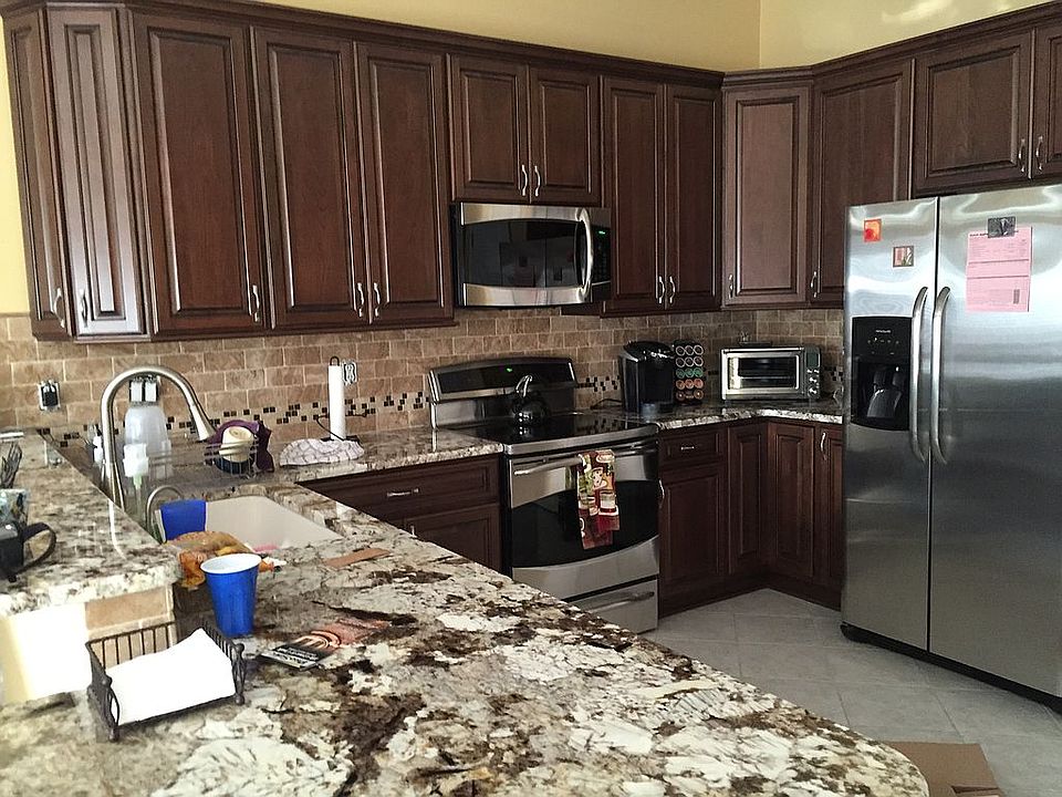 1st image of 233 Strawberry Ln