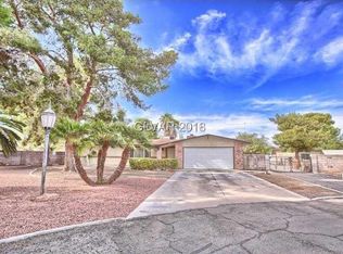 2905 Maverick St, Las Vegas, NV 89108