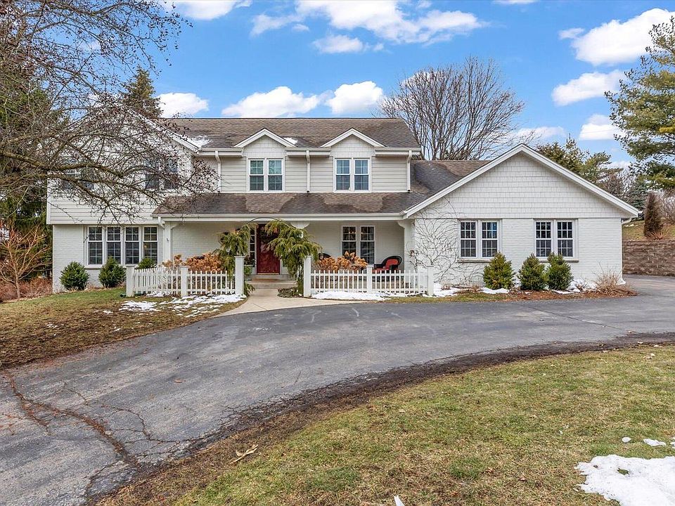 1305 Lexington COURT, Brookfield, WI 53045 Zillow