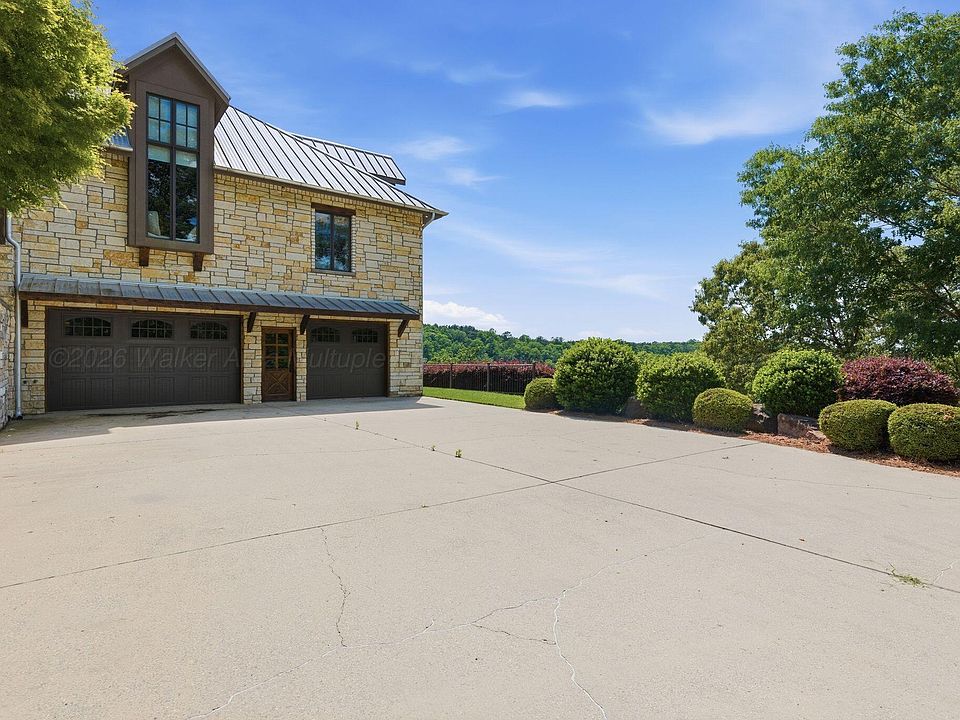 40th image of 2610 County Road 71