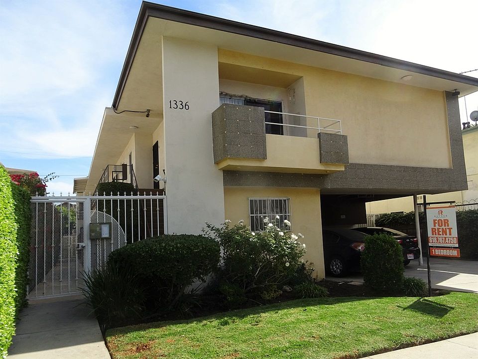 1st image of 1336 N Citrus Ave APT 1