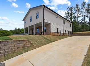 6852 Silver Maple Dr, Rex, GA 30273