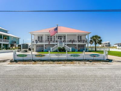 8043 White Sands Blvd, Navarre, FL, 32566