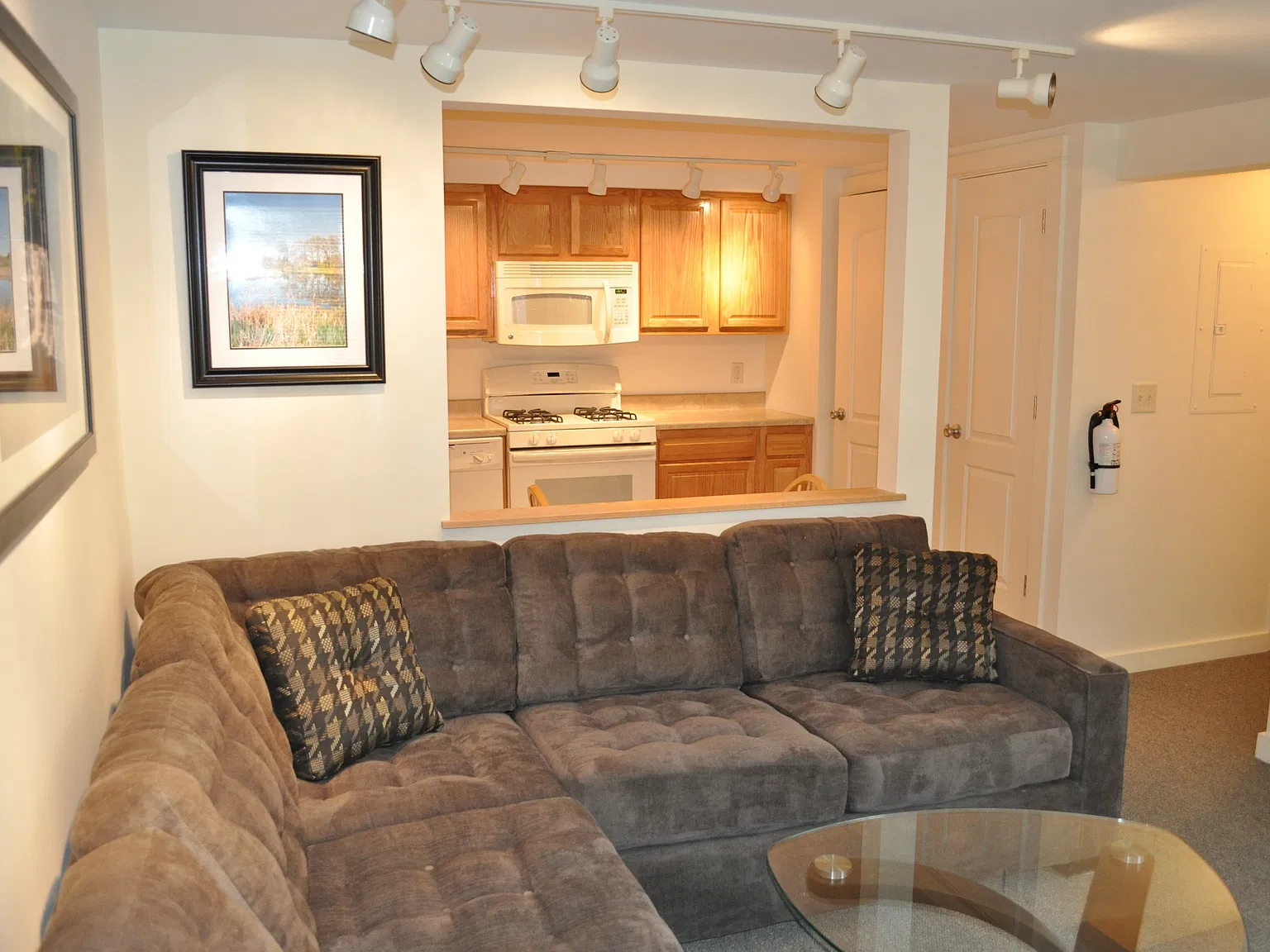 203 Williams Street - 2 — Photo 3