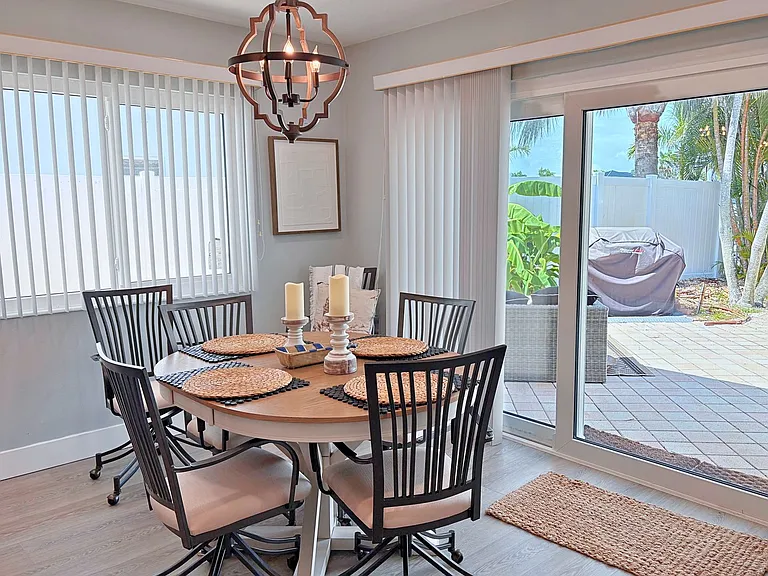 10128 Yacht Club Dr — Photo 10
