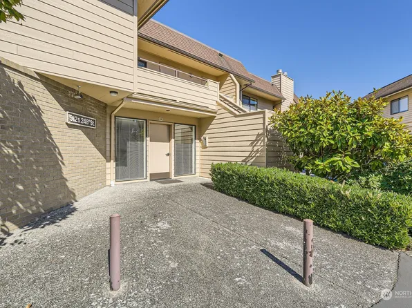 912 S 248th Street #17, Des Moines, WA 98198