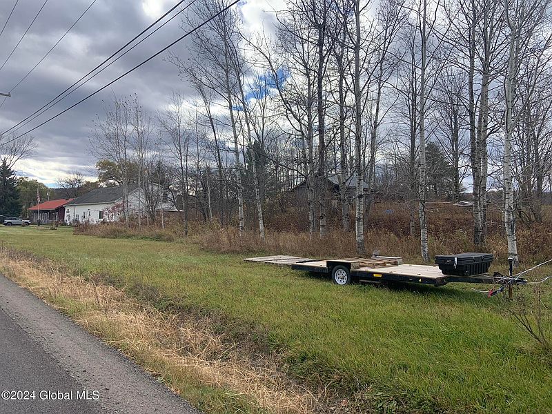 2nd image of 109 Slate Hill Road