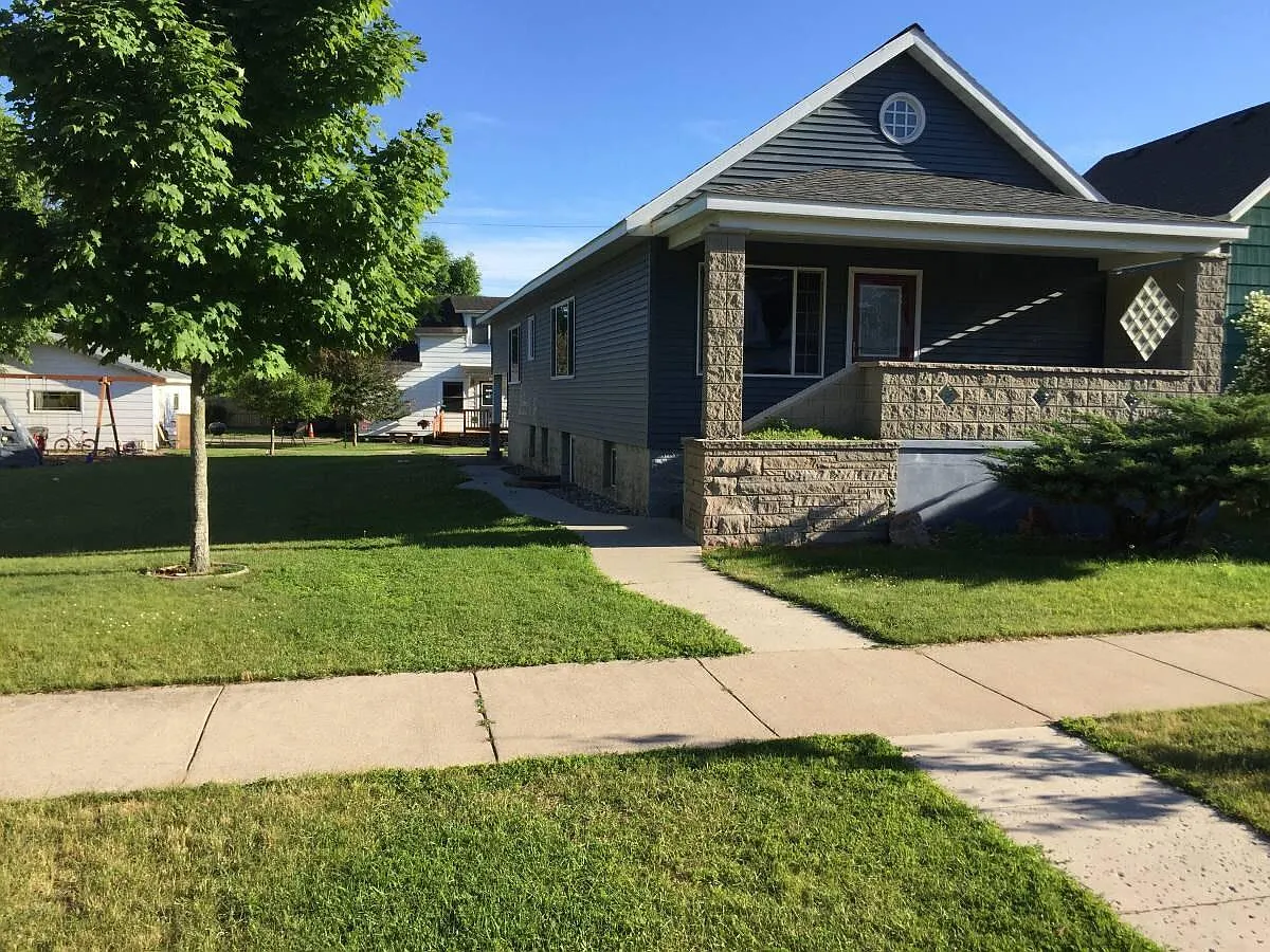 Building Photo - 1213 10th Ave S #HOME