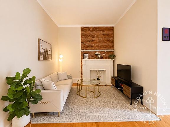 3rd image of 143 Montague St APT 3F