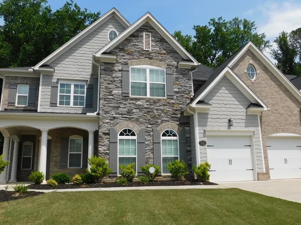 232 Wild Rose Cir, Holly Springs, GA 30115
