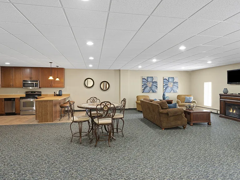 Willoway Apartments — Photo 14