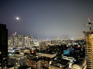 488 University Ave #2315, Toronto, ON M5G 0C1