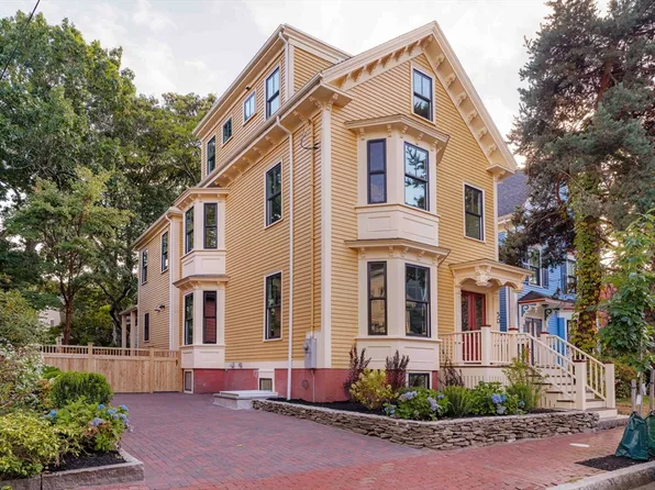 50 Sacramento St, Cambridge, MA 02138