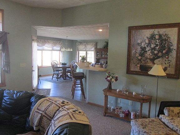 4th image of 12372 Ayrshire Ln