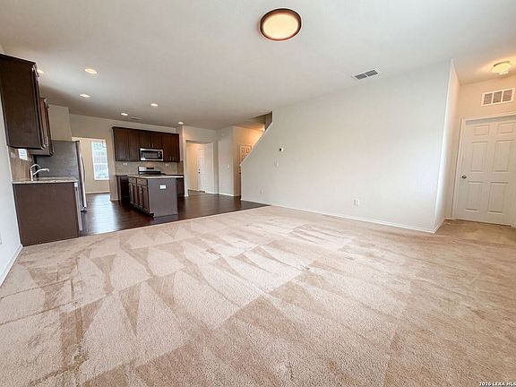 3rd image of 10611 MARY SCHEEL LN