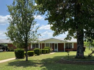 4800 Pine Mill Rd, Paris, TX 75462