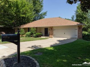 1503 W Mimosa St, Rogers, AR 72758