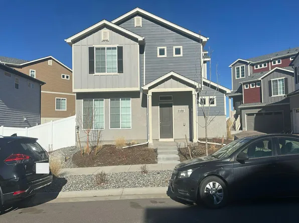 21881 E 38th Pl, Aurora, CO 80019