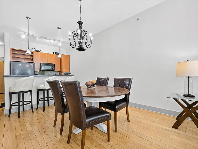 1901 Post Oak Blvd #3210 — Photo 6