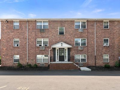 11 Colonial Village Dr APT 3, Arlington, MA, 02474